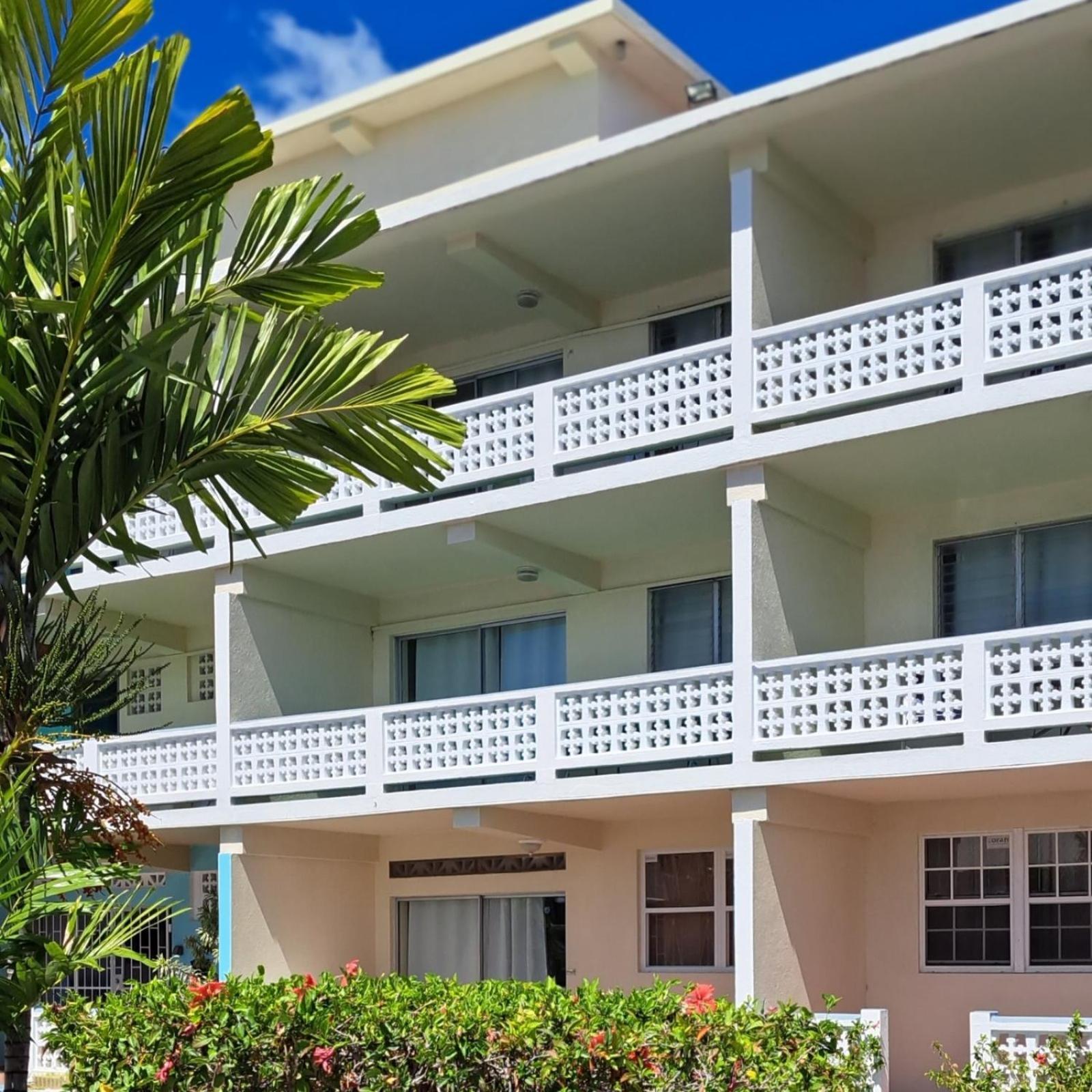 Melrose Beach Apartments Inc Bridgetown Esterno foto